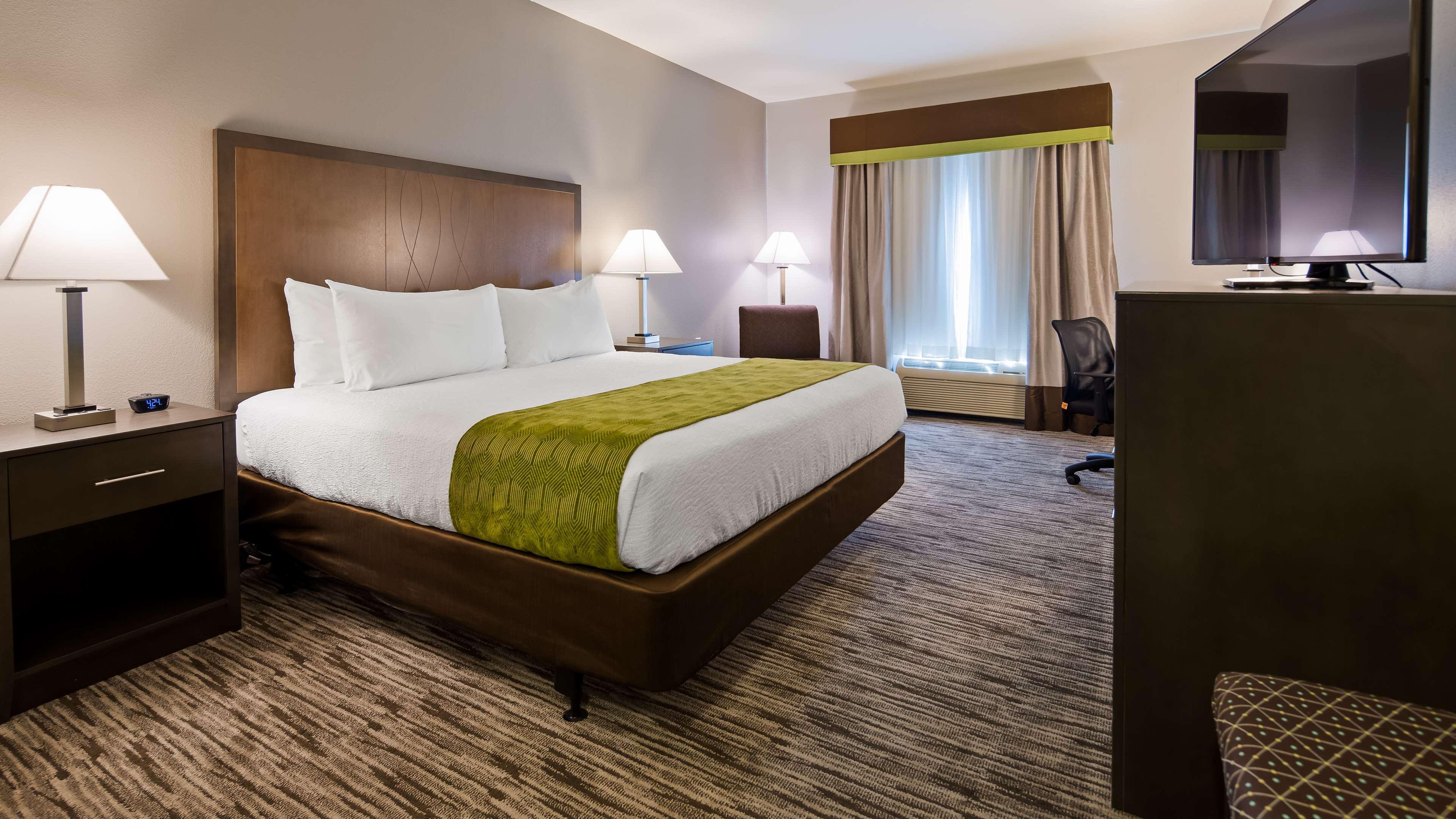 Best Western Plus Liberal Hotel & Suites Dış mekan fotoğraf