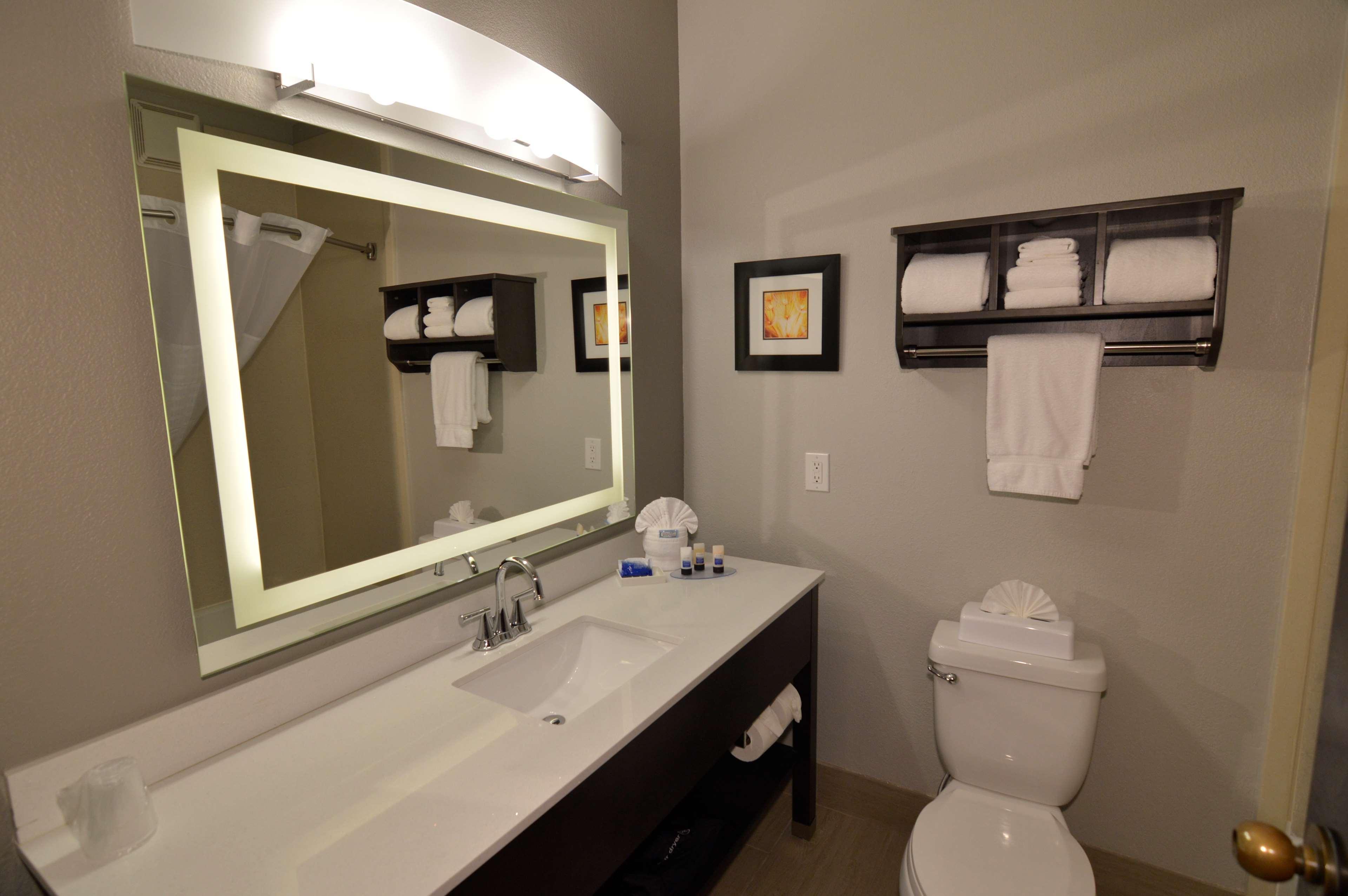 Best Western Plus Liberal Hotel & Suites Dış mekan fotoğraf