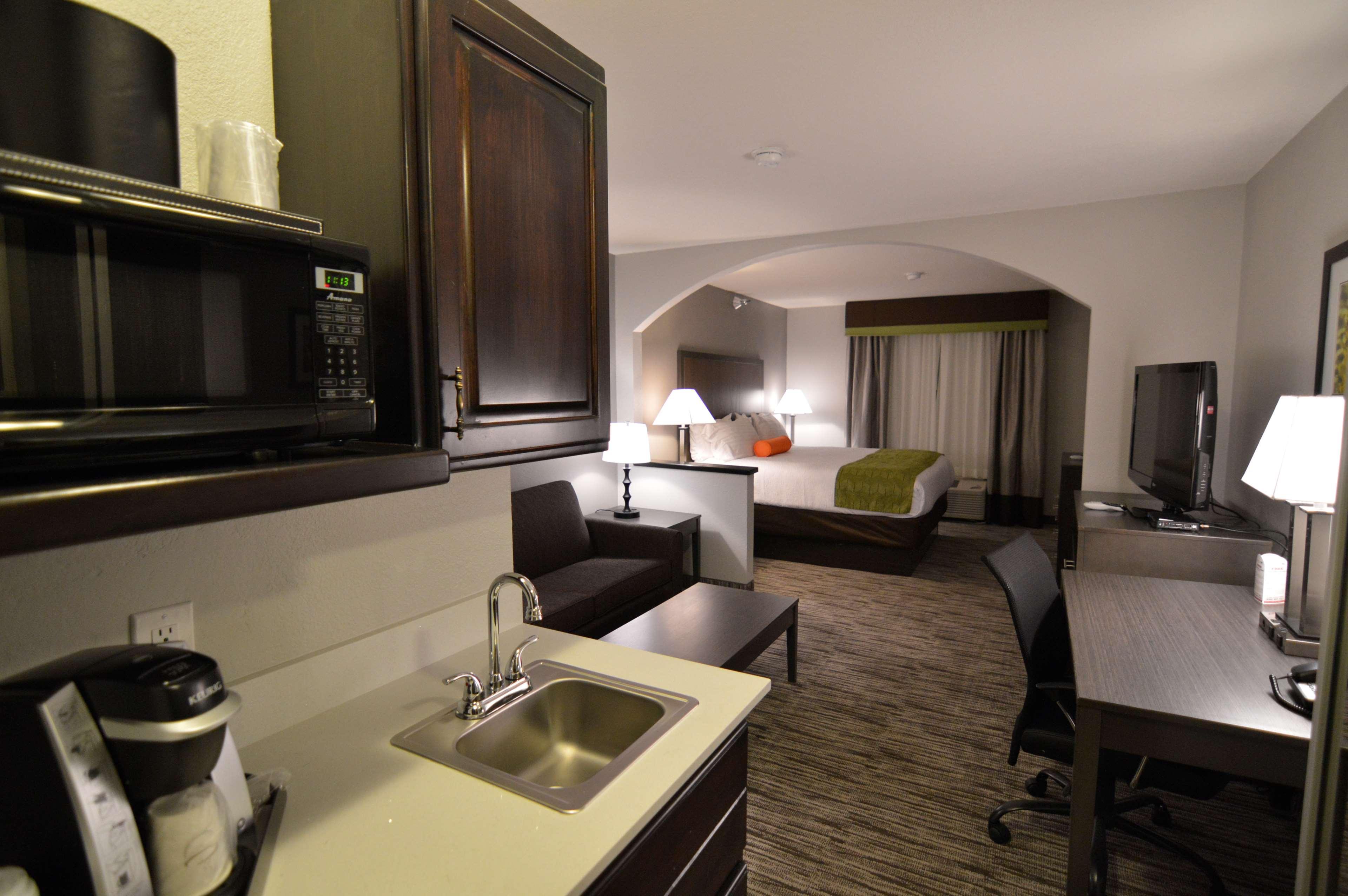 Best Western Plus Liberal Hotel & Suites Dış mekan fotoğraf