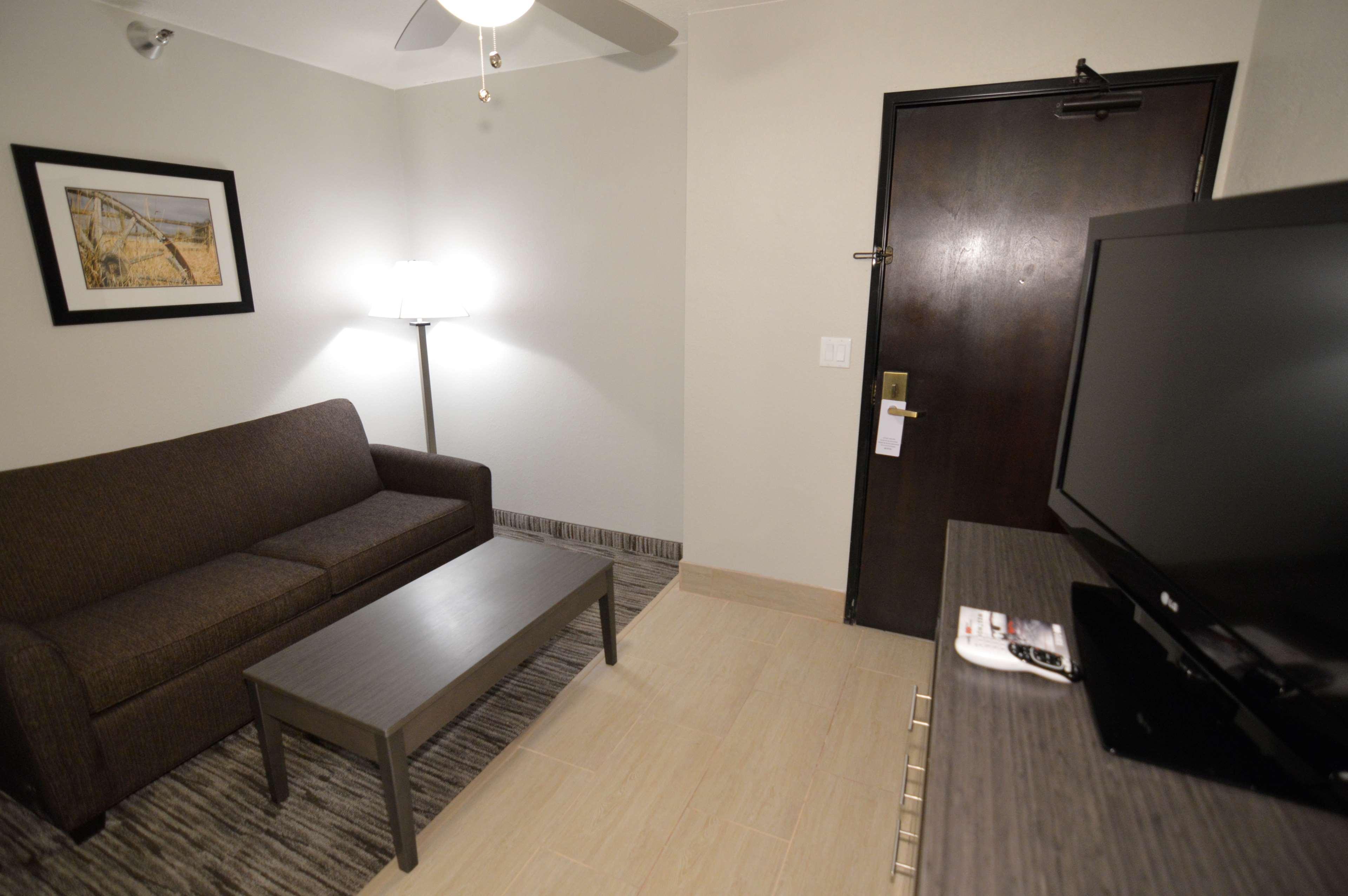 Best Western Plus Liberal Hotel & Suites Dış mekan fotoğraf