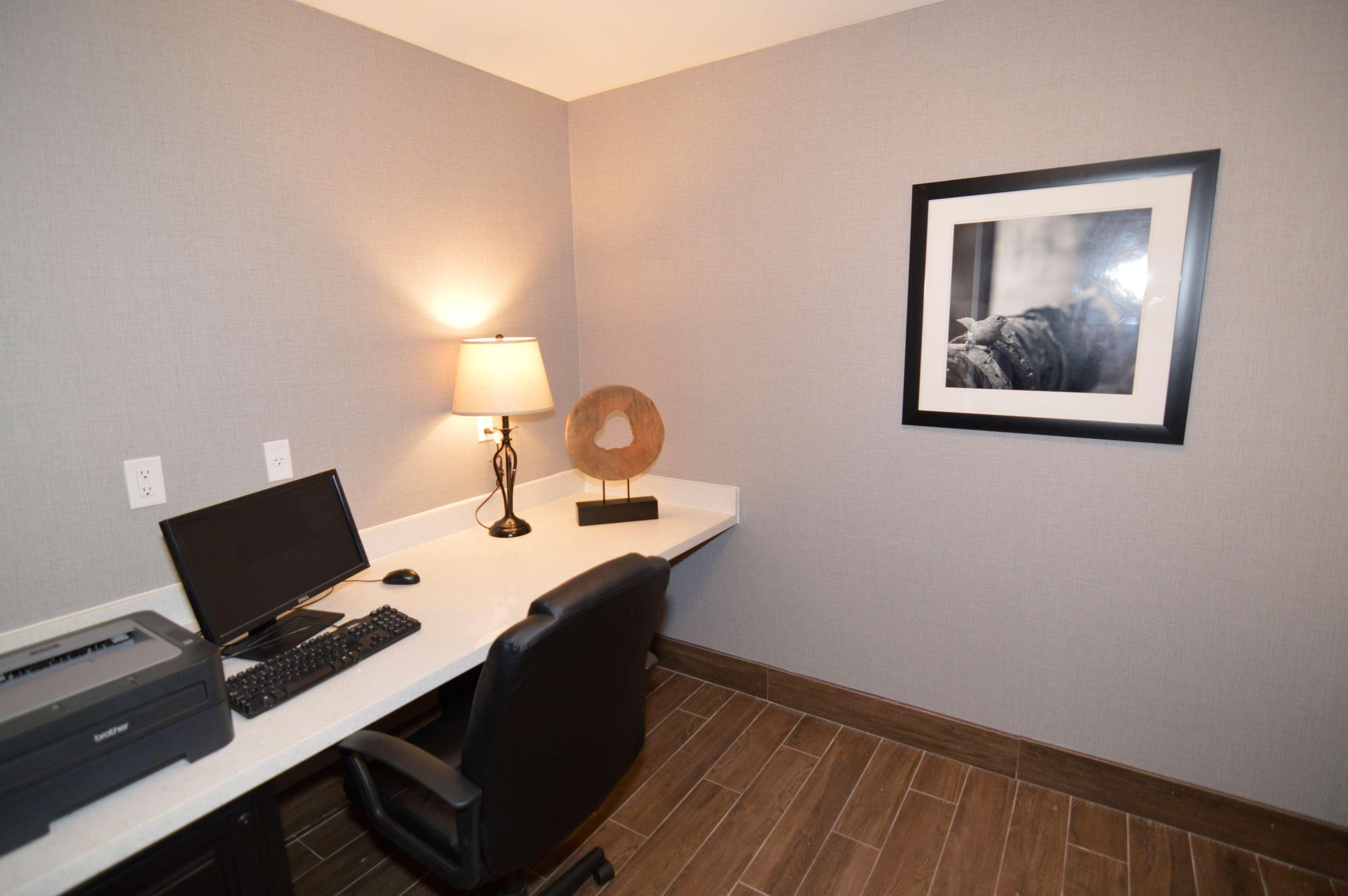 Best Western Plus Liberal Hotel & Suites Dış mekan fotoğraf