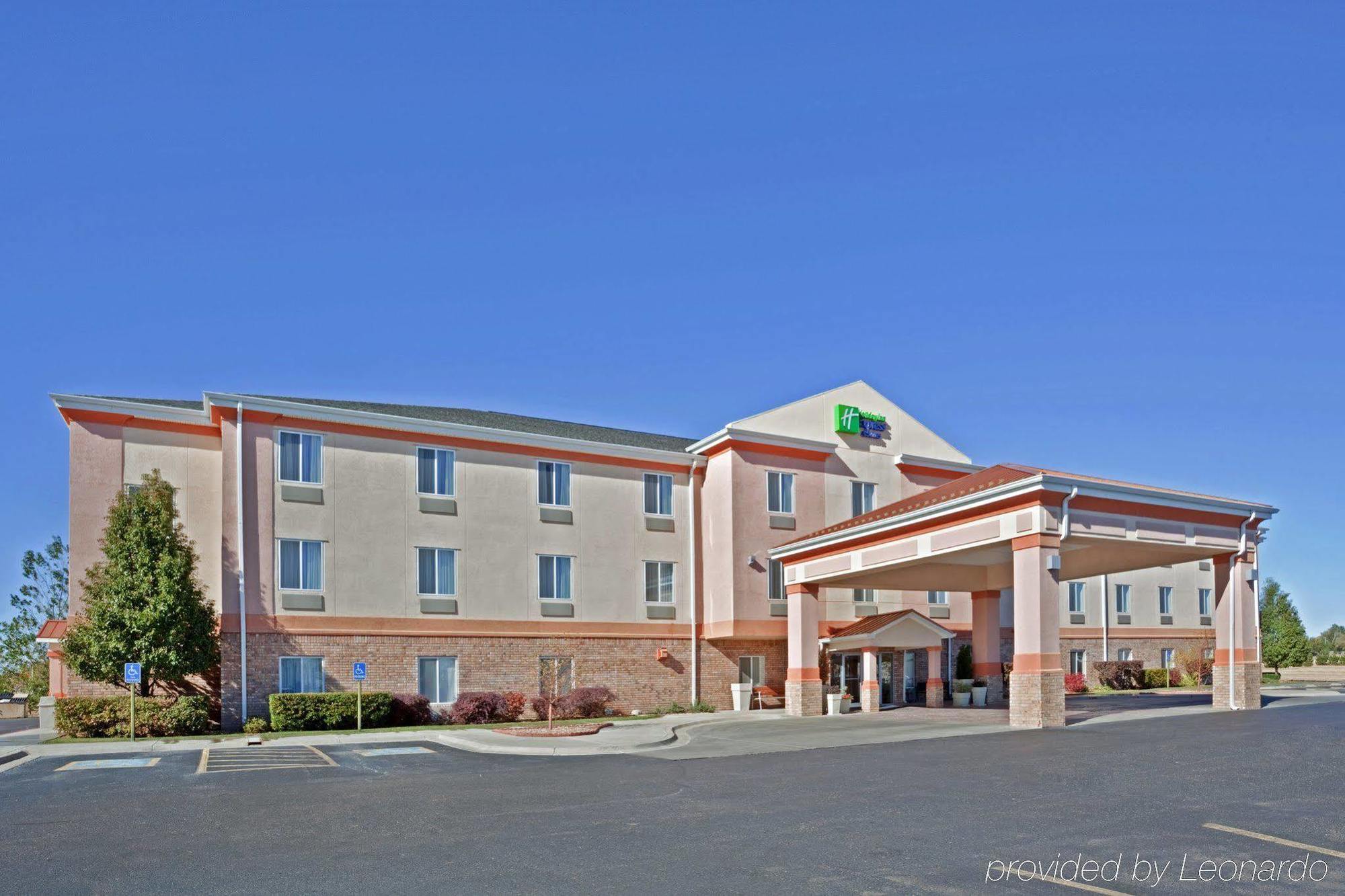Best Western Plus Liberal Hotel & Suites Dış mekan fotoğraf